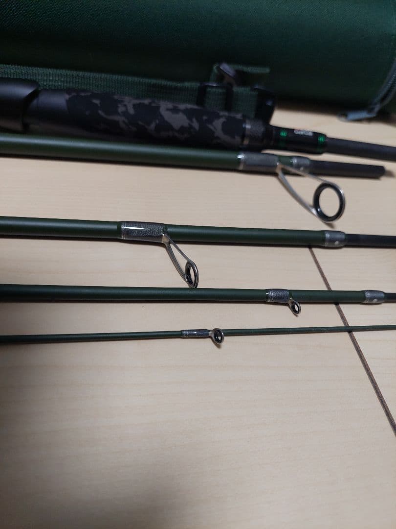 Tomaソルティースタイル カラーズ　905MT パックロッド　シーバス