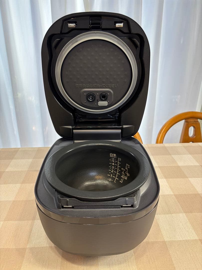 炊飯器 5合炊き タイガー 圧力IH土鍋 ご泡火炊き 日本製JPH-J10NKM
