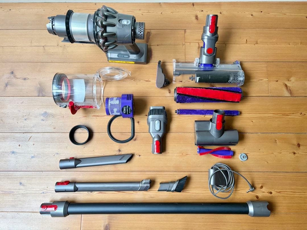 ダイソン SV12 充電式コードレスクリーナー 限定カラー