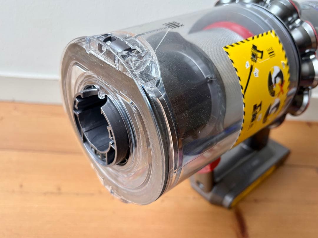 ダイソン SV12 充電式コードレスクリーナー 限定カラー