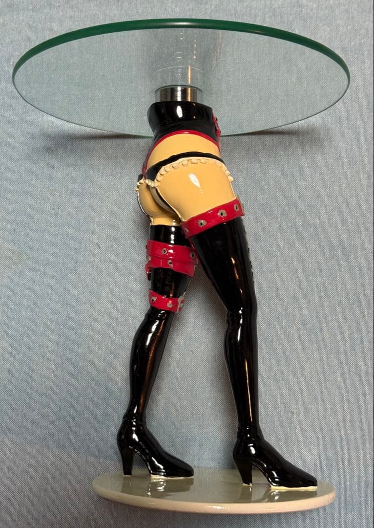 下半身型　ミニテーブル　ボンテージ　セクシー インテリアART