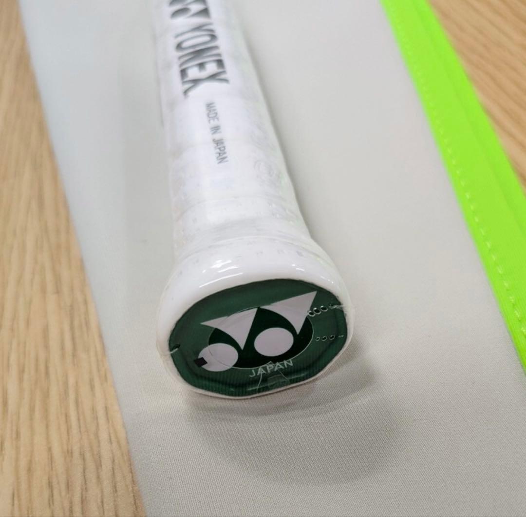 新品未使用 YONEX アストロクス100zz va 4u6