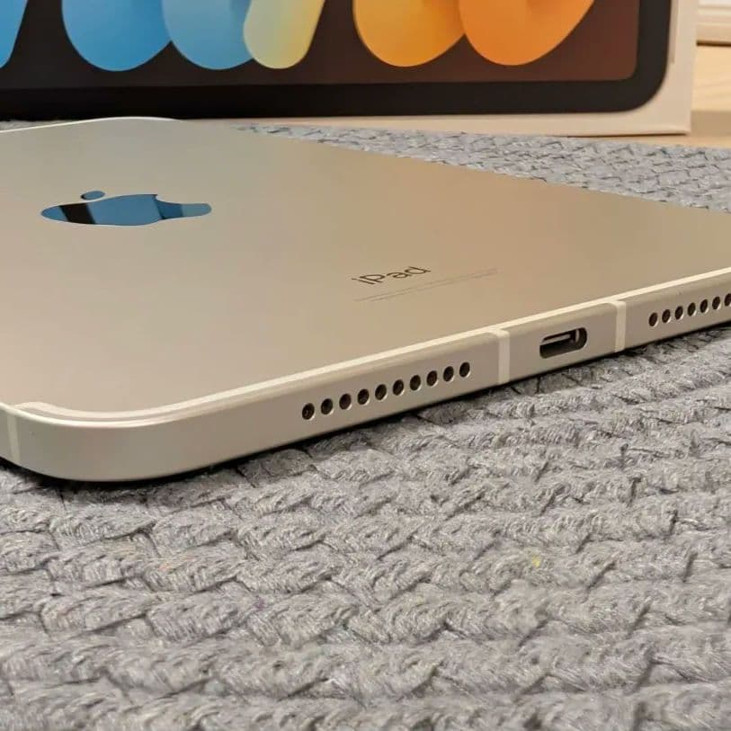 iPad mini 6 Cellular 64GB スターライト