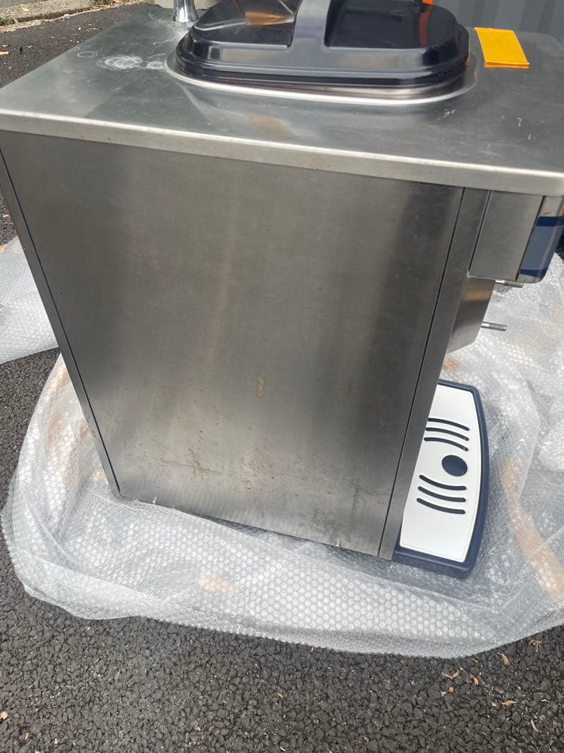 日世 ソフトクリームサーバー NA-9426WE 三相200V 業務用　厨房