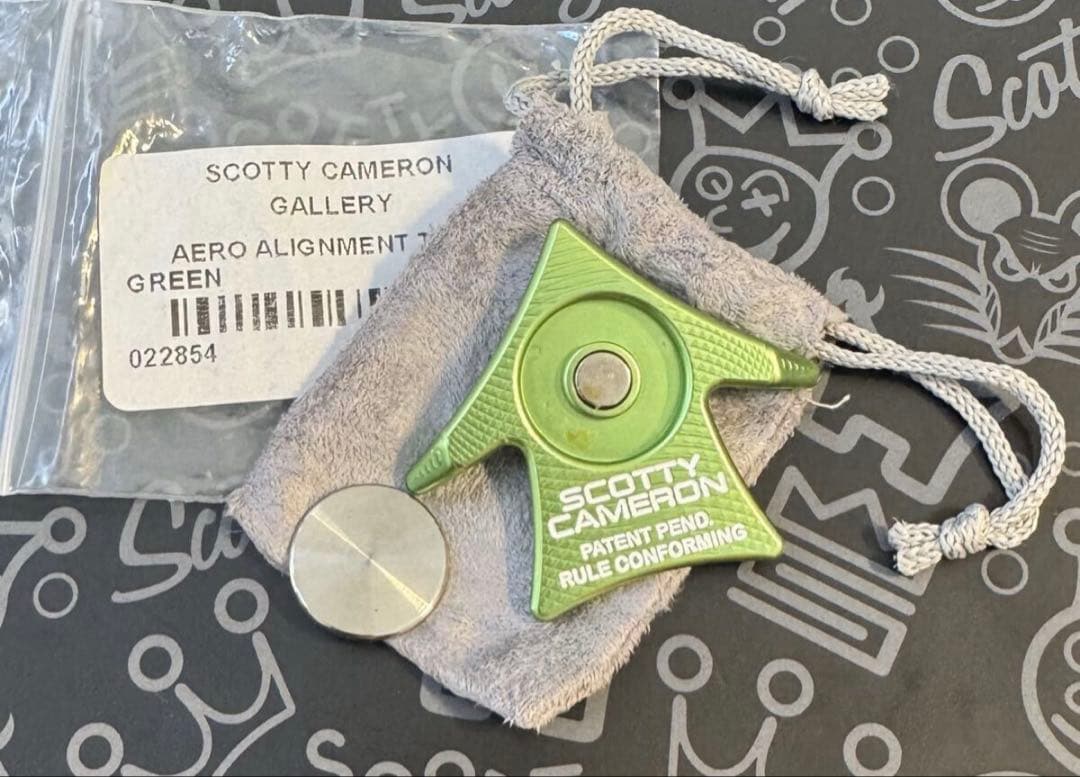 Scotty Cameron★エアロアライメントツールメタル製ボールマーカー緑色