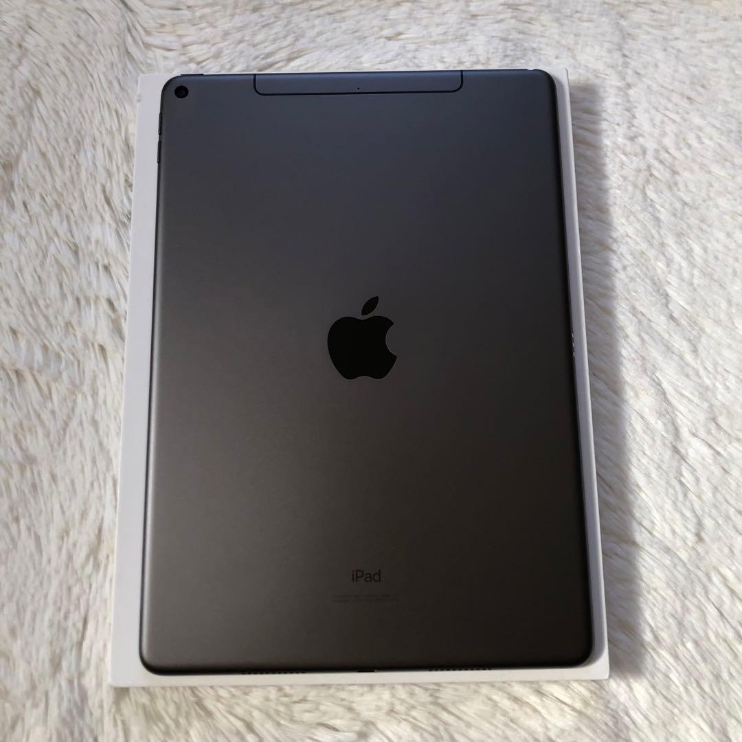 【限定価格】iPad Air3 256GB SIMフリー 【すぐ発送】【付属品】