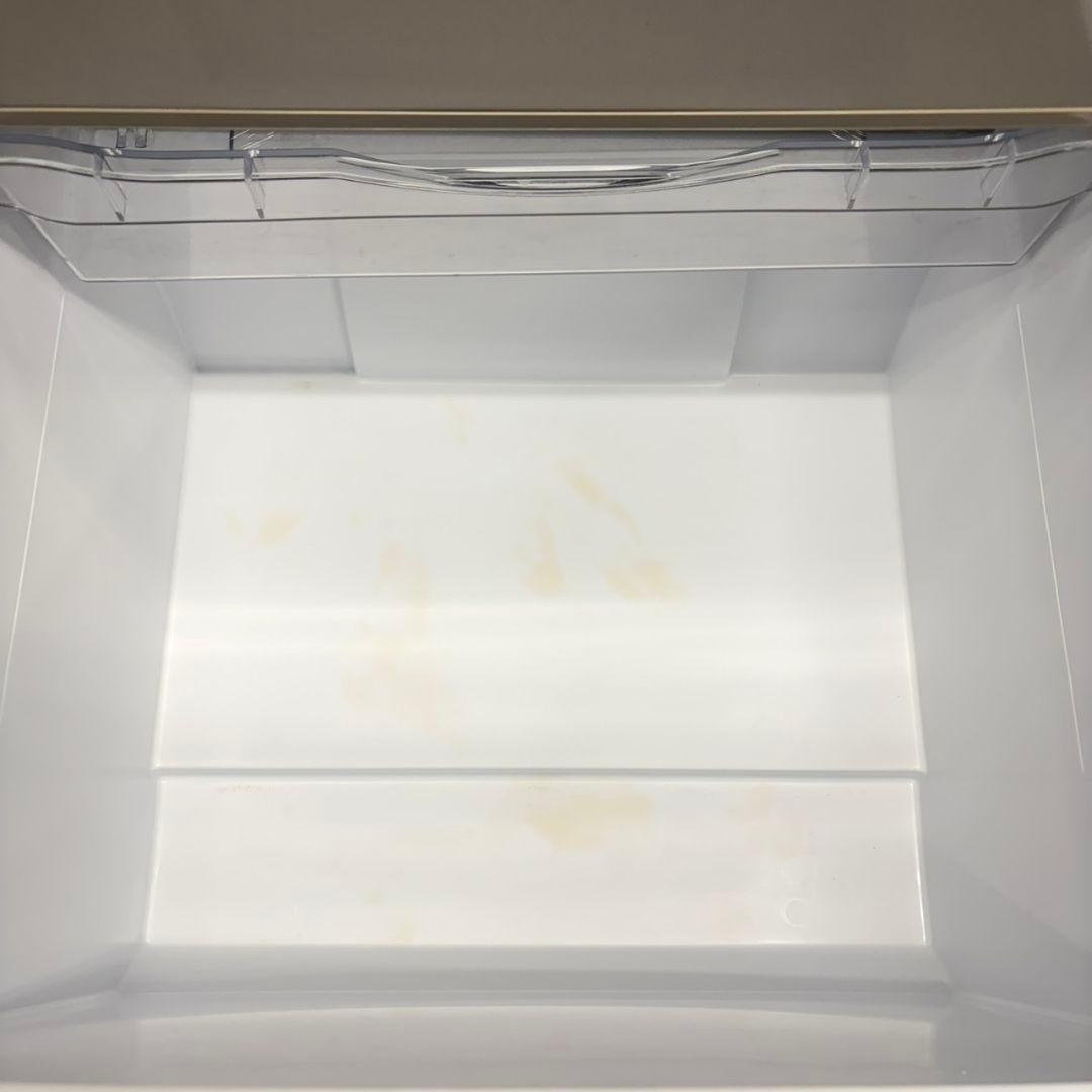 718 日立　大型冷蔵庫　300L強　小型　家庭用　自動製氷　右開き　3ドア