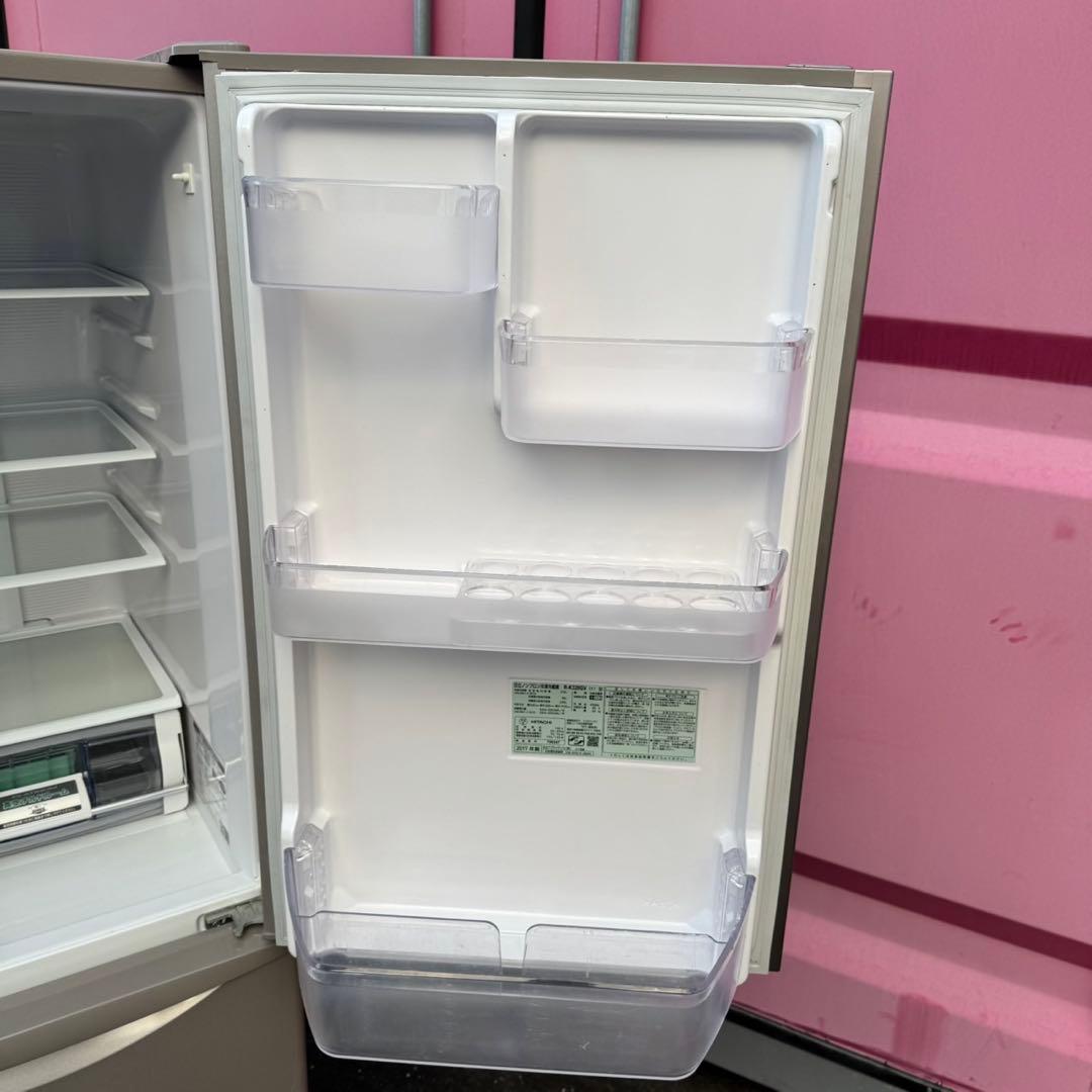 83⭐️2017年製★日立　冷蔵庫　自動製氷　大型　3ドア　315L