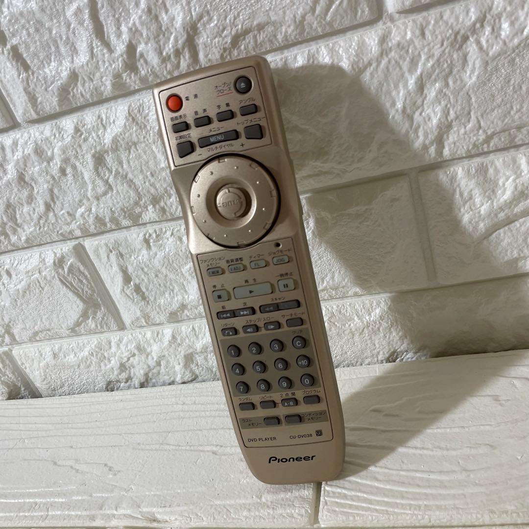 【美品/１か月保証付き】パイオニア DV-S6D DVDプレイヤー