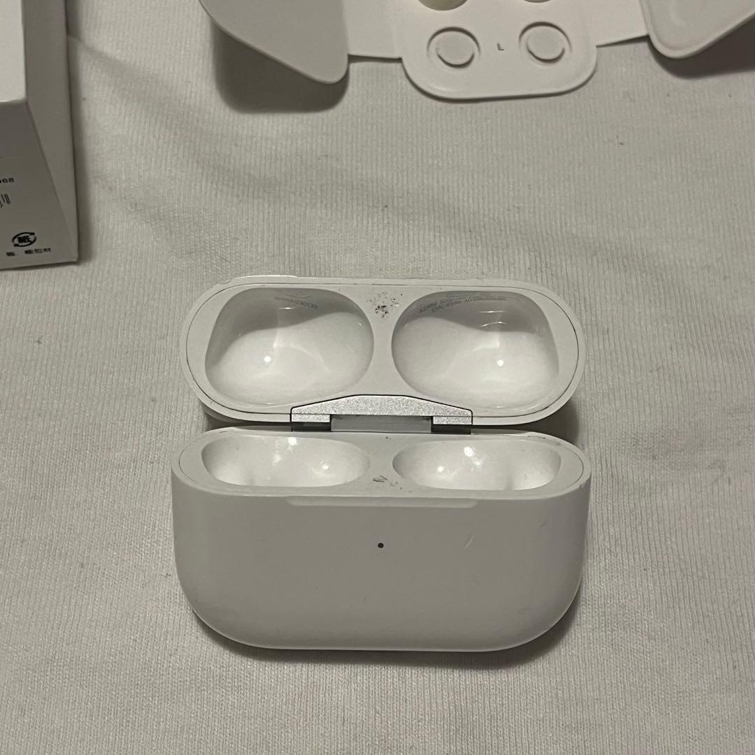 Apple AirPods Pro（第2世代）　箱付き　即日発送　消毒済み