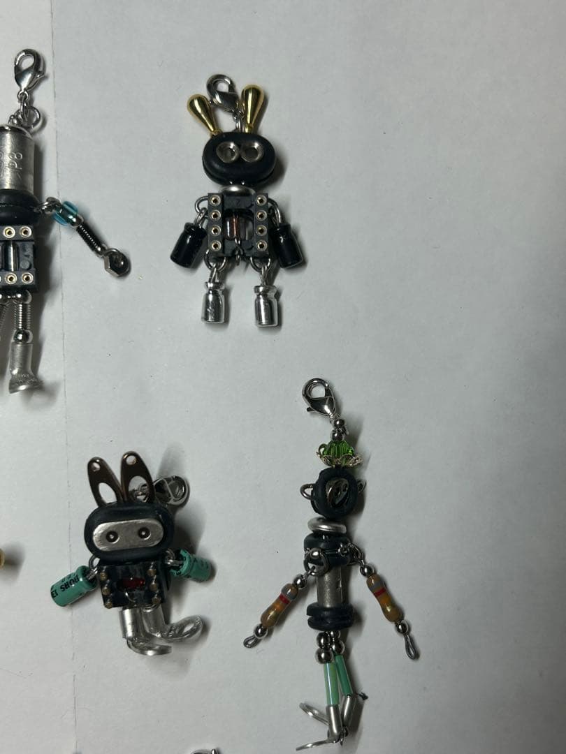 ハンドメイド ロボットチャーム まとめ売り 個性派パーツアート 全22体セット
