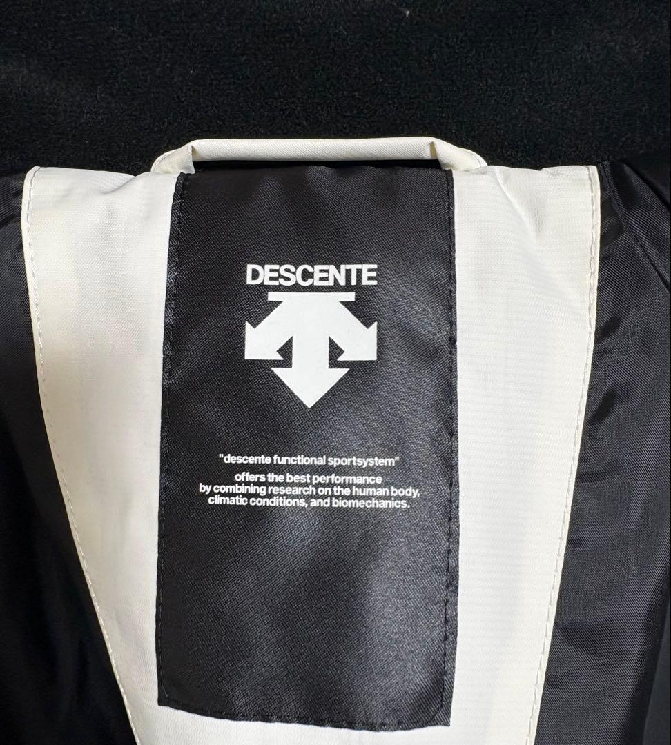 デサントDESCENTEスキーウェア　スノボウェア　メンズ　M