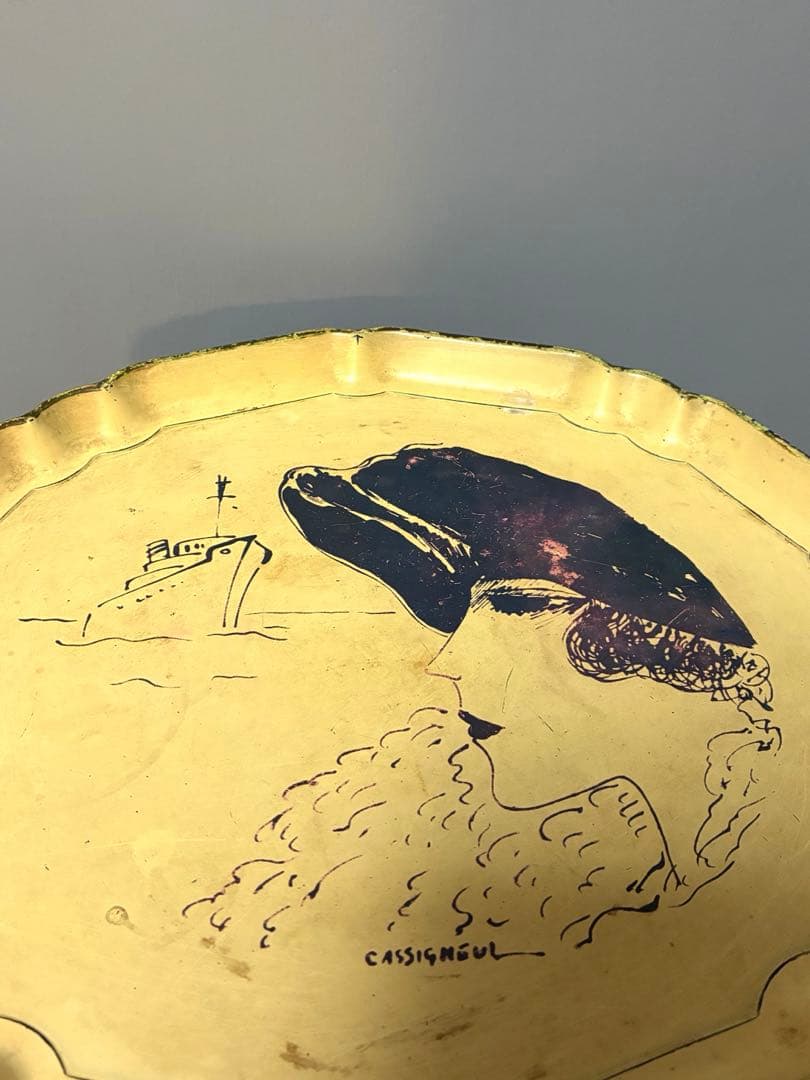 【shinobu】アンティークトレイ50年代　船と女性　金属製　横浜