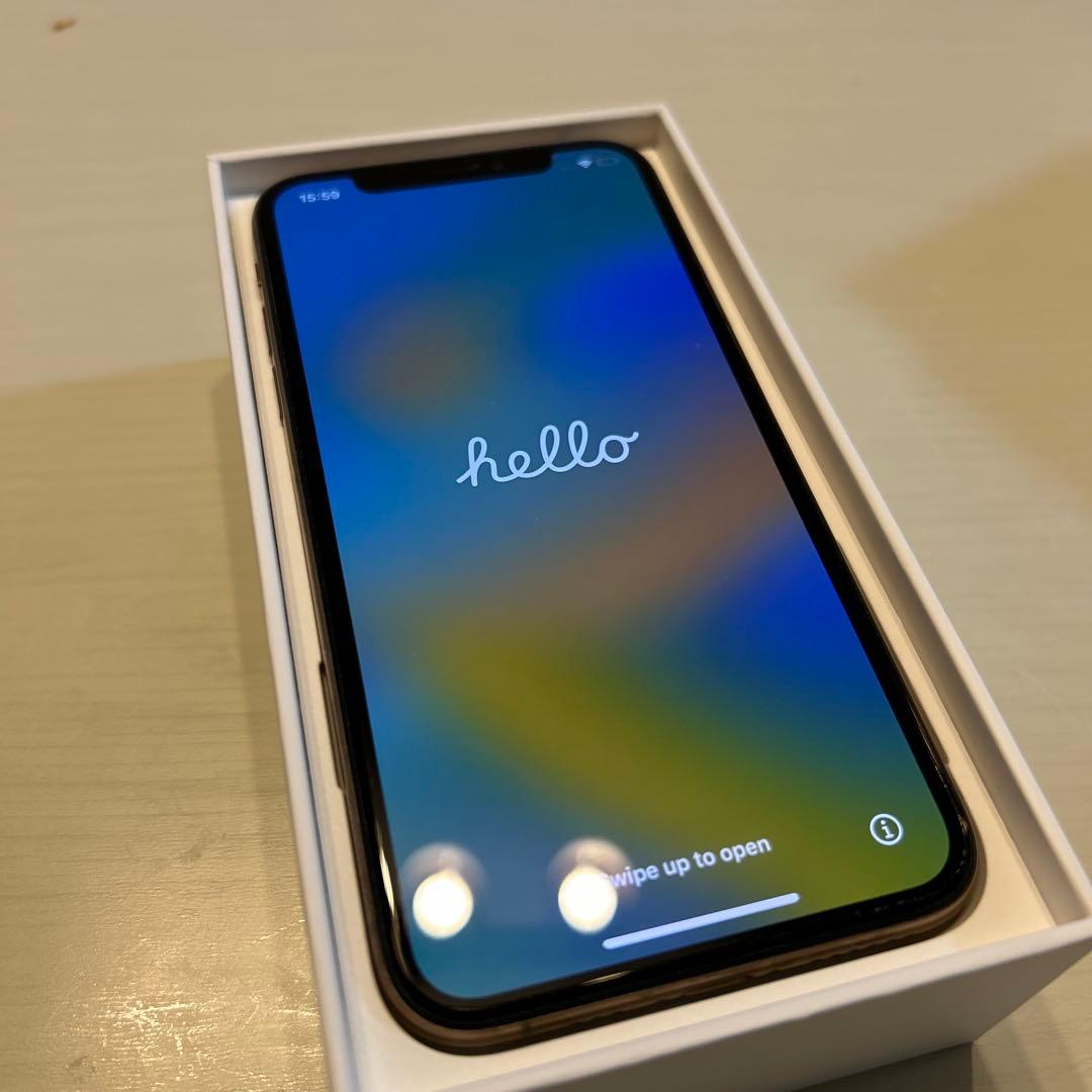 P*I様 Apple iPhone Xs Gold 64GB