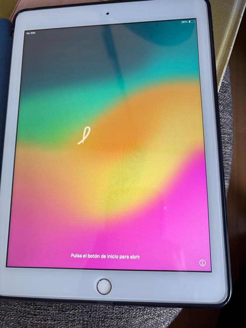 iPad 第6世代 Wi-Fi+cellularモデル バッテリー94%