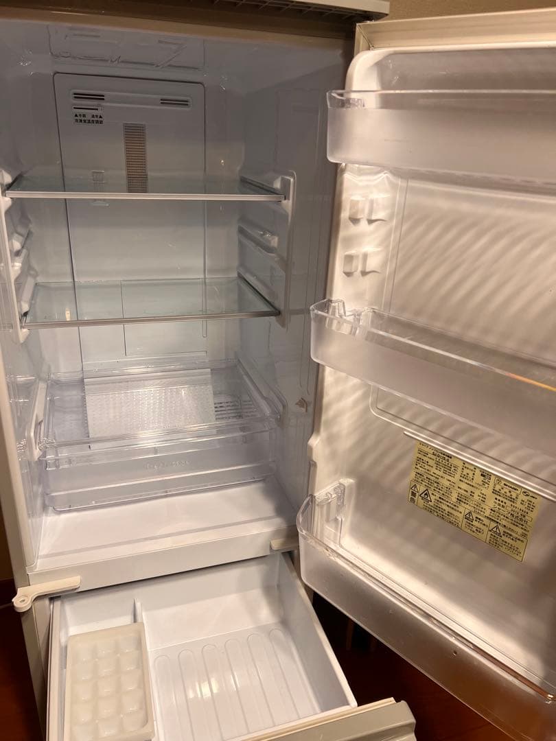 送料無料 冷蔵庫 大容量167L 1人〜2人暮らし用 SHARP