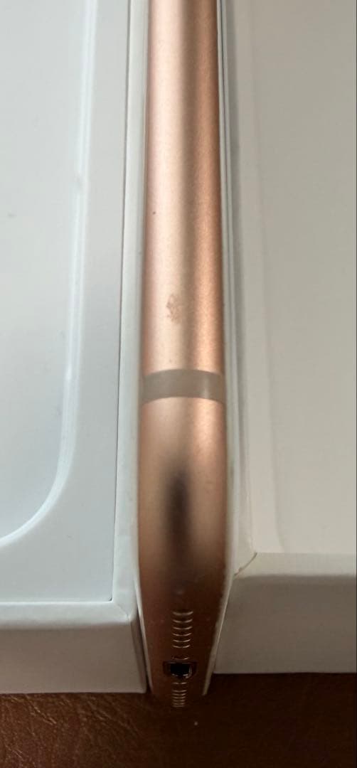 iphone8 64gb ゴールド