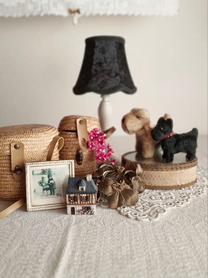 【mkuさま】vintage ❀ 飾り模様が素敵な スクエアフレーム