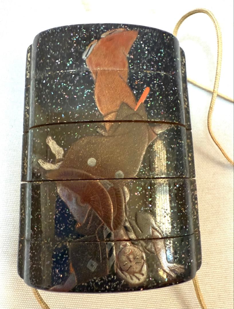 阿波踊り蒔絵　印籠