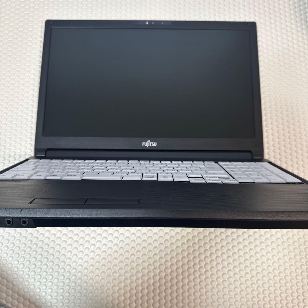 美品富士通A7510/I5十世代/16G/512G SSD/15.6HD