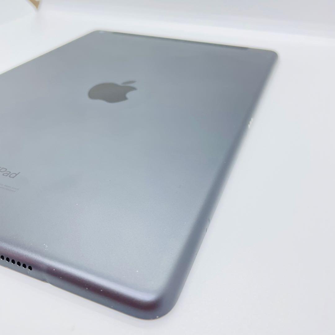 最新iOS26.2！ iPad 第8世代 グレー 32GB 本体APPLE