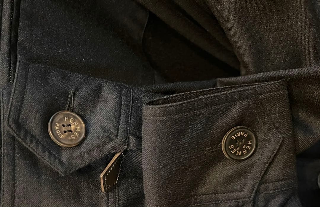 ひろちゃんページ　HERMES ブラック 長袖シャツ 38サイズ