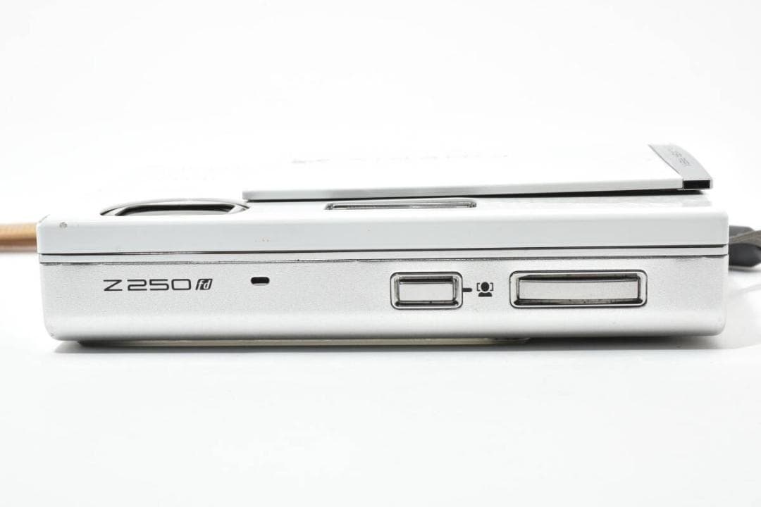 FUJIFILM FinePix Z250fd ホワイト ＃A354