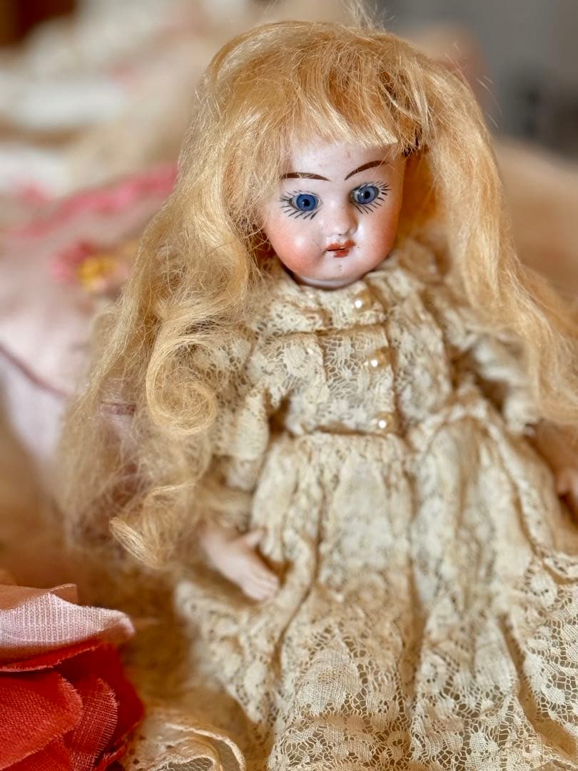 アンティーク　ミニョネット　ドール　リボン刺繍カルトナージュセット