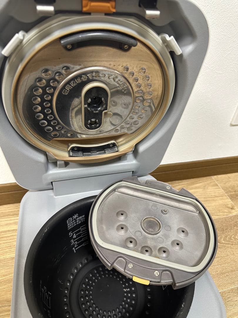 HITACHI IHジャー炊飯器 RZ-V100DM 5.5合 2020年製