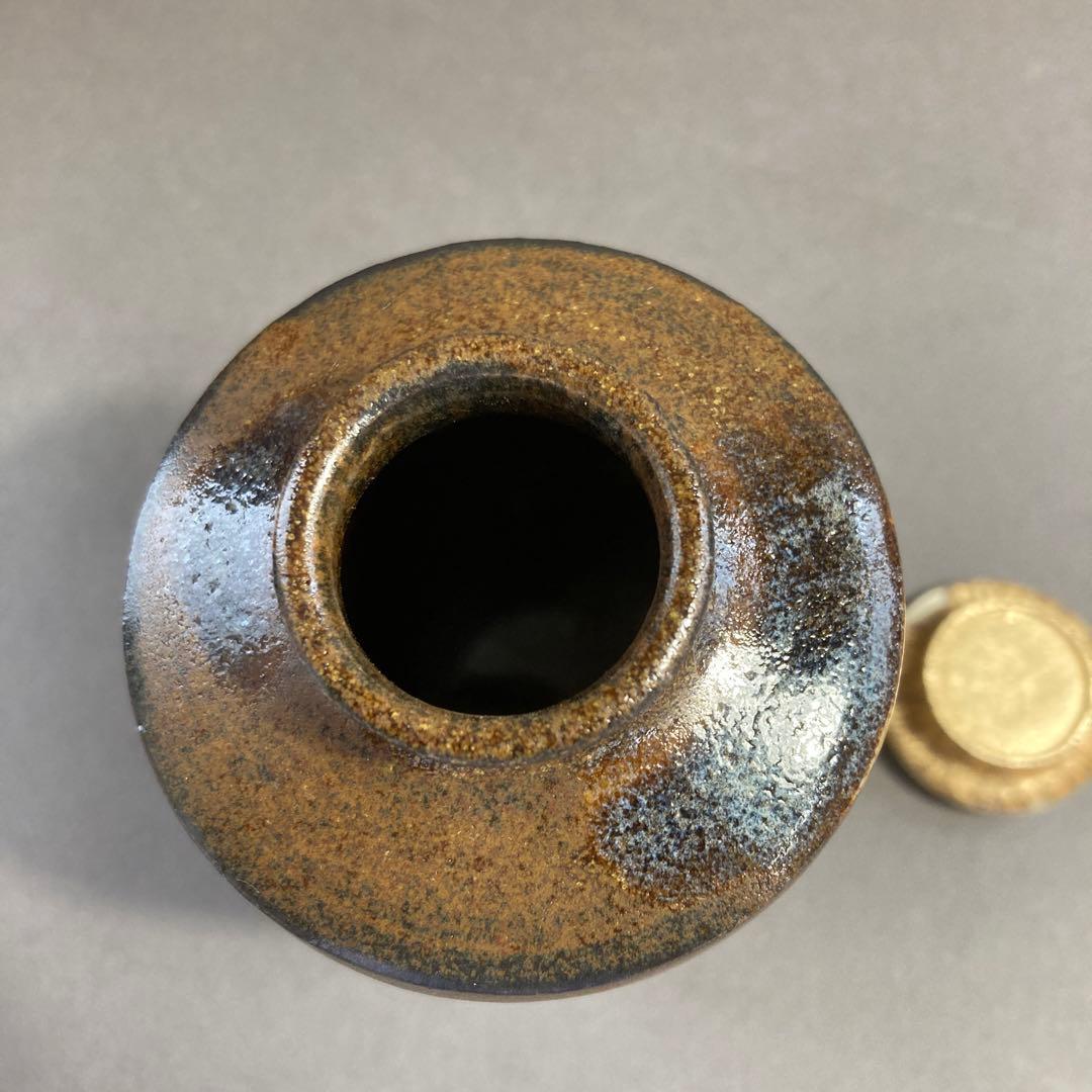 茶道具　肩衝茶入　仕覆　洛東定一(桶谷定一と推定)造　蓋金箔一部捲れ　S29CH