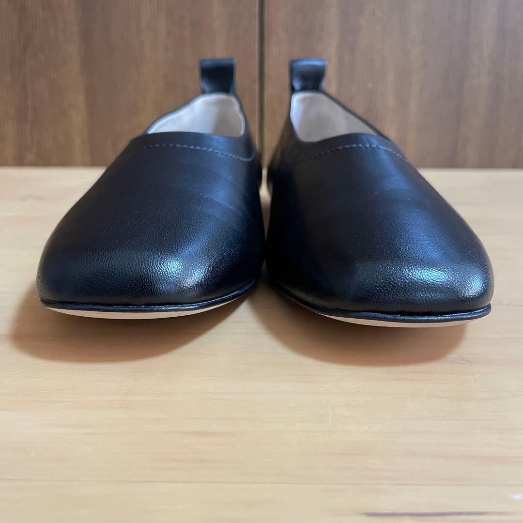 ✨新品未使用品✨定価2.4万　CORSO ROMA9 フラットパンプス　23.5