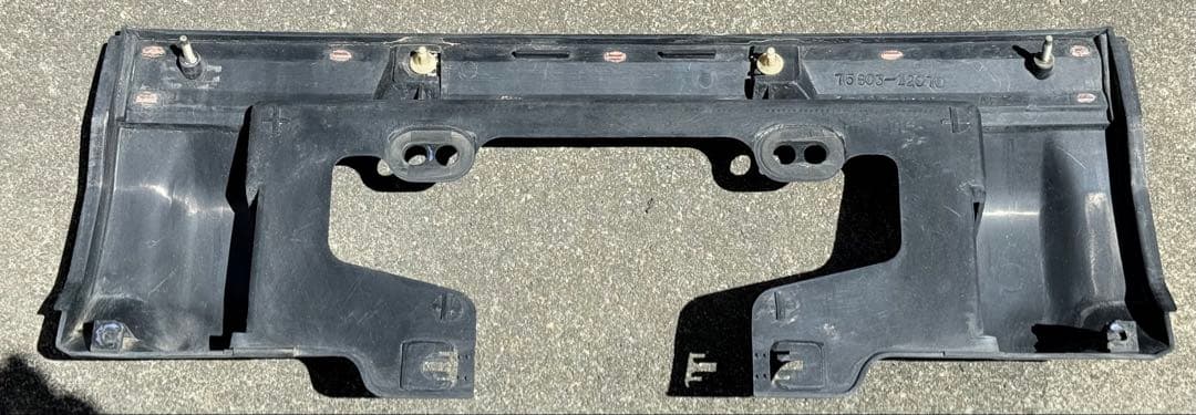 AE86 3ドア用トレノ後期テール・リアガーニッシュのセット