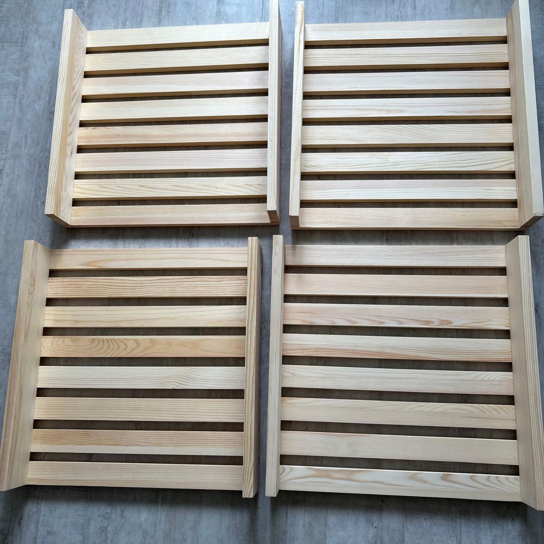 ①【２ヶ月使用】パレットベッド 8枚 すのこベッド 正方形