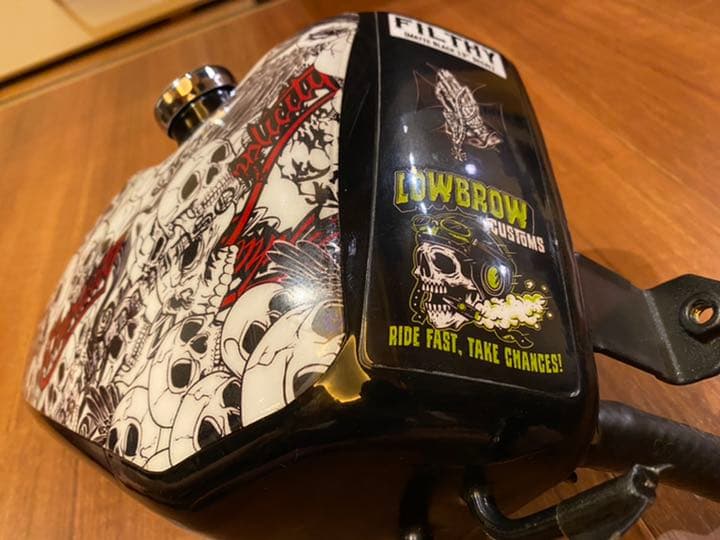 Ikumi  オイルタンク　スポーツスター