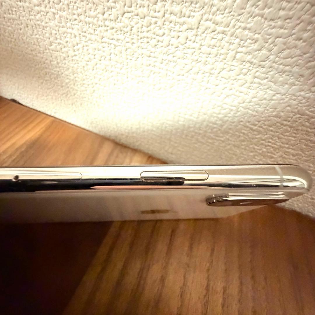 iPhone X 64GB シルバー ［SIMフリー］