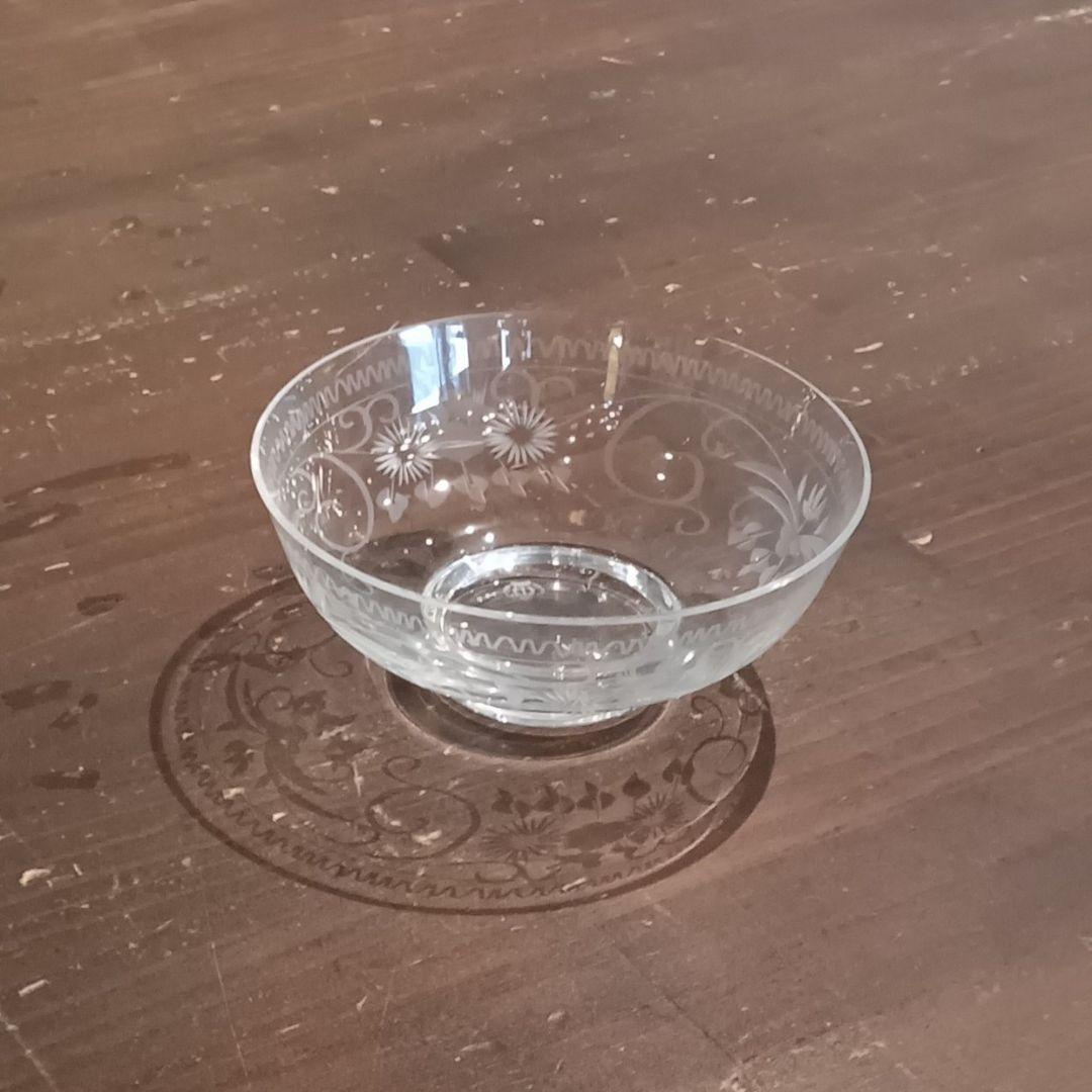 ドイツ テレジアンタール 12cm ボウル 4点セット ガラス 鳥 花