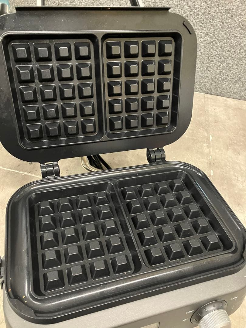 Calphalon IntelliCrisp ワッフルメーカー CKLW1