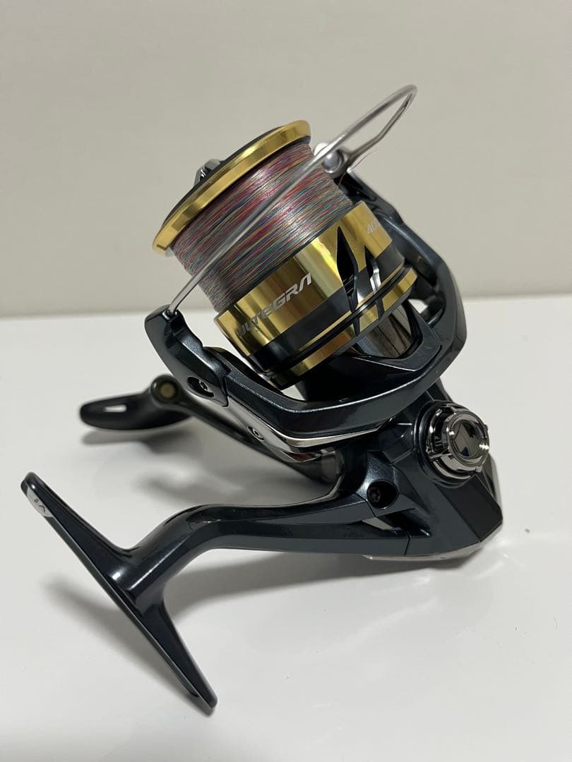 シマノULTEGRA 4000 スピニングリール使用回数１回