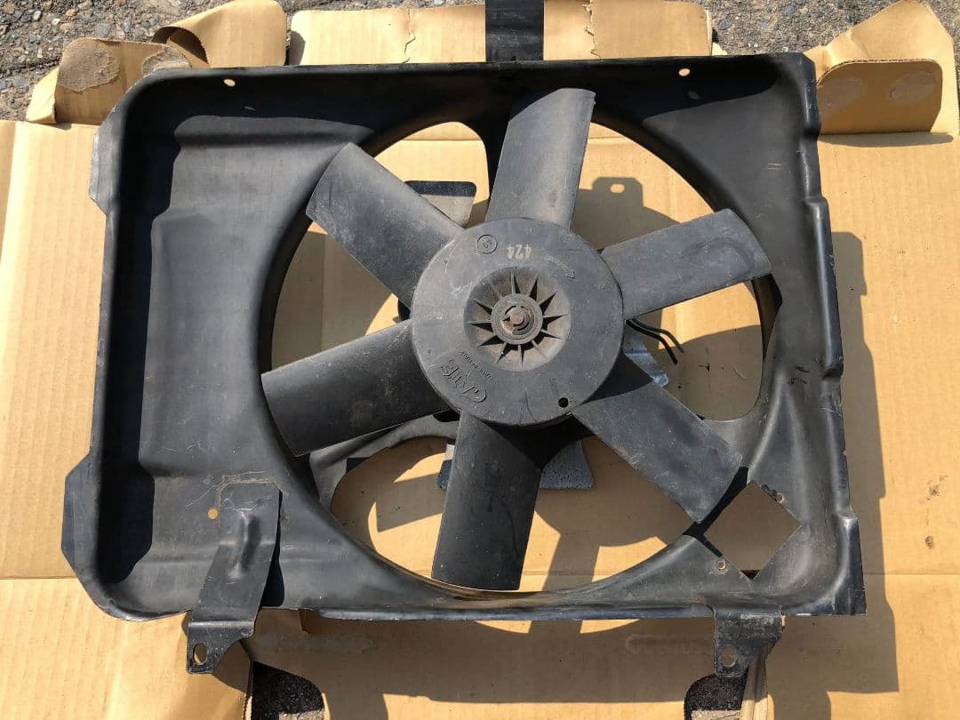 ランチア デルタ シュラウド ラジエーター lancia delta