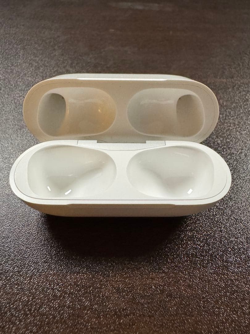 AirPods Pro2 MagSafe搭載モデル MTJV3J/A