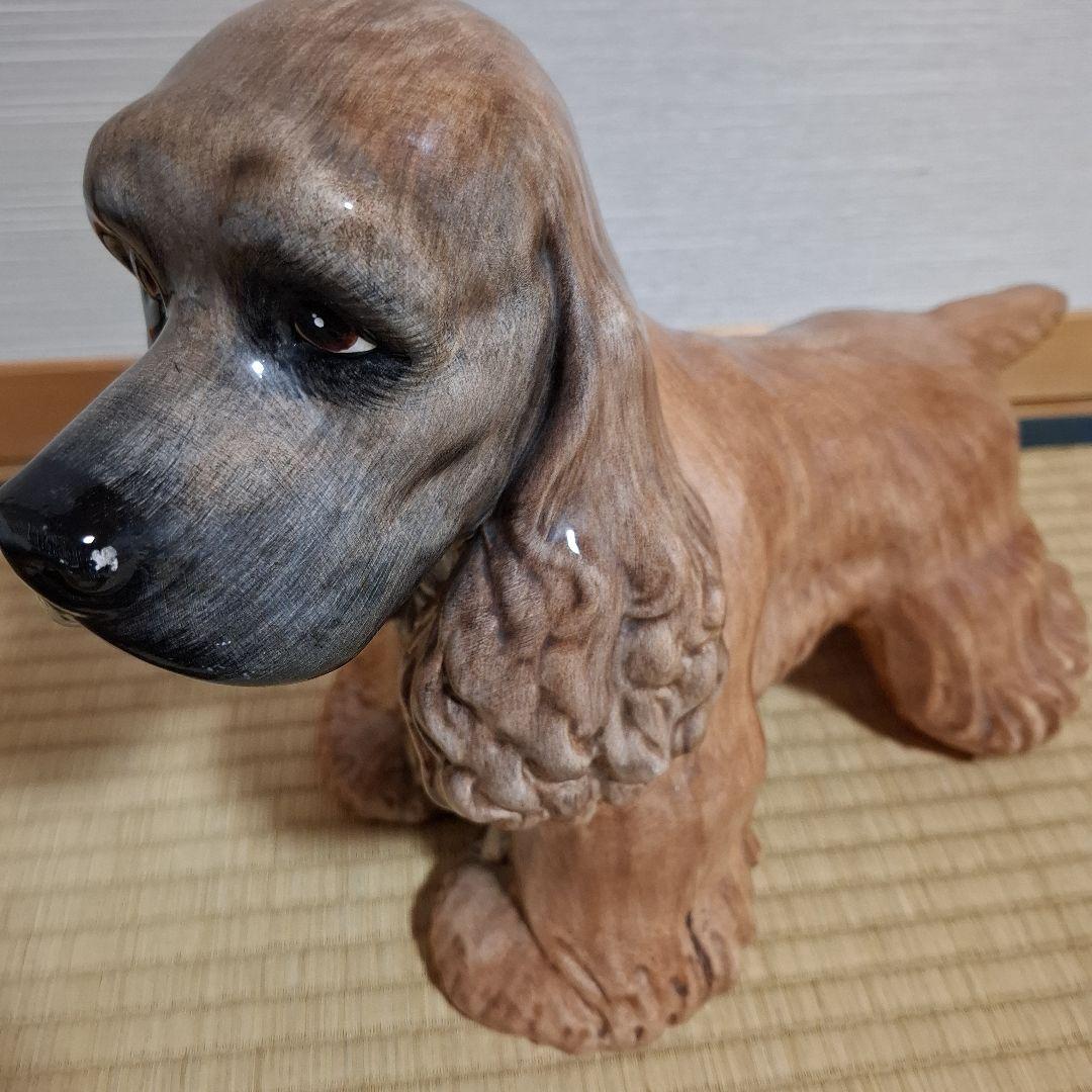 陶器製犬の置物