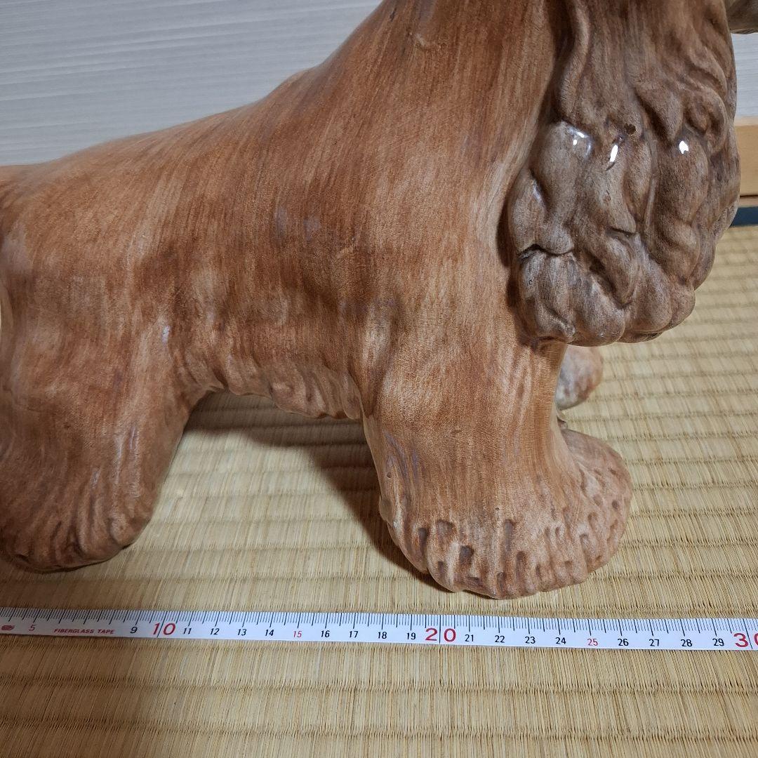 陶器製犬の置物