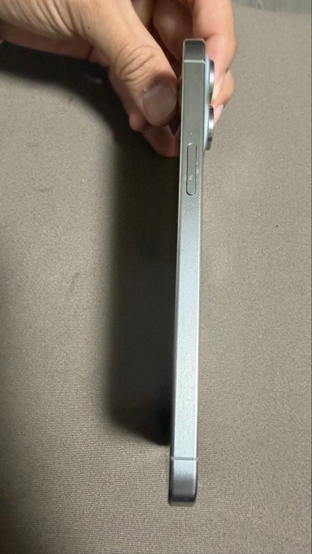 iPhone 15 Pro Max 258GB シルバー