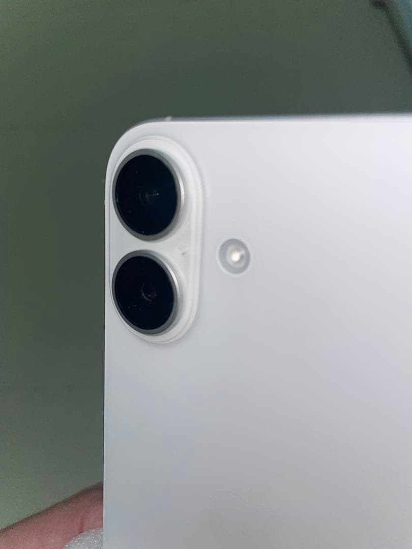 【ジャンク】【SIMフリー】Apple iPhone16 ホワイト512GB