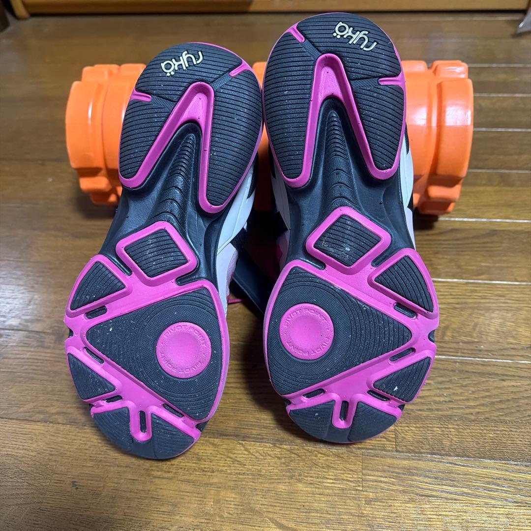 ズンバシューズ