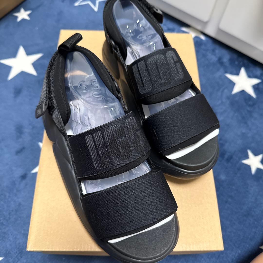 UGG 22センチ