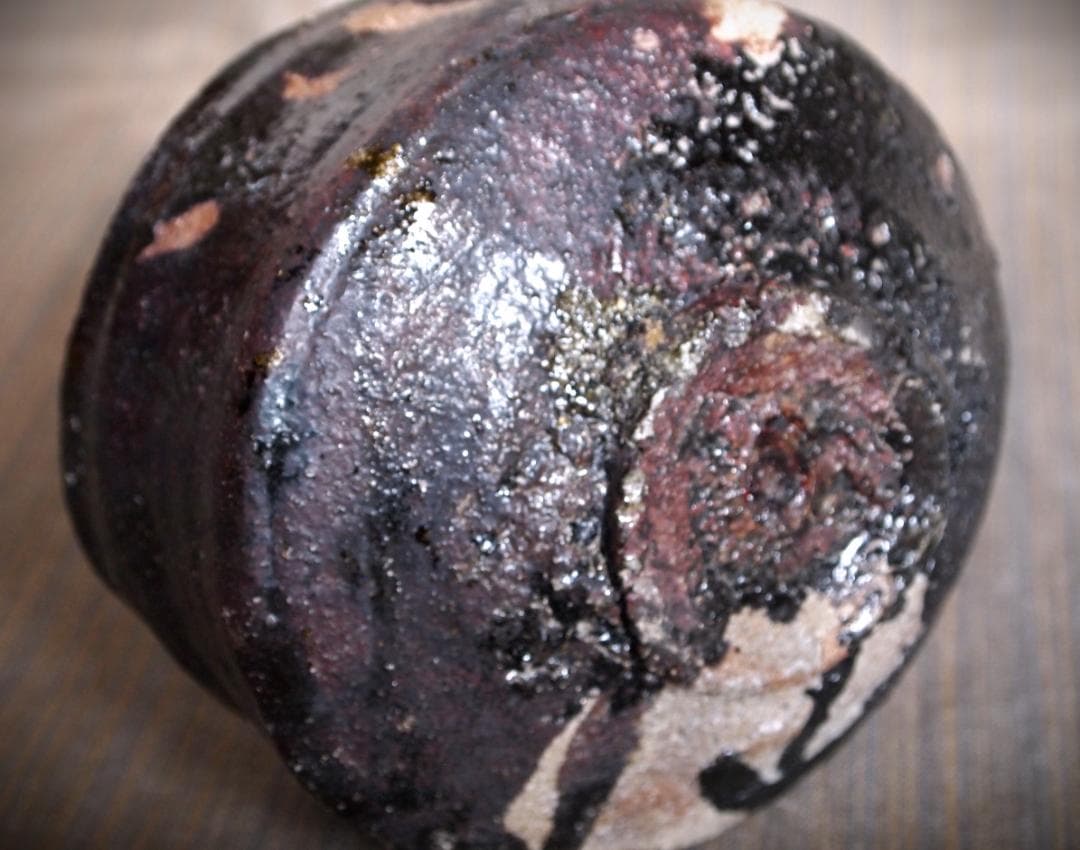 希少作★鯉江良二★引き出し黒沓茶碗☆★共箱・共布★個展作品