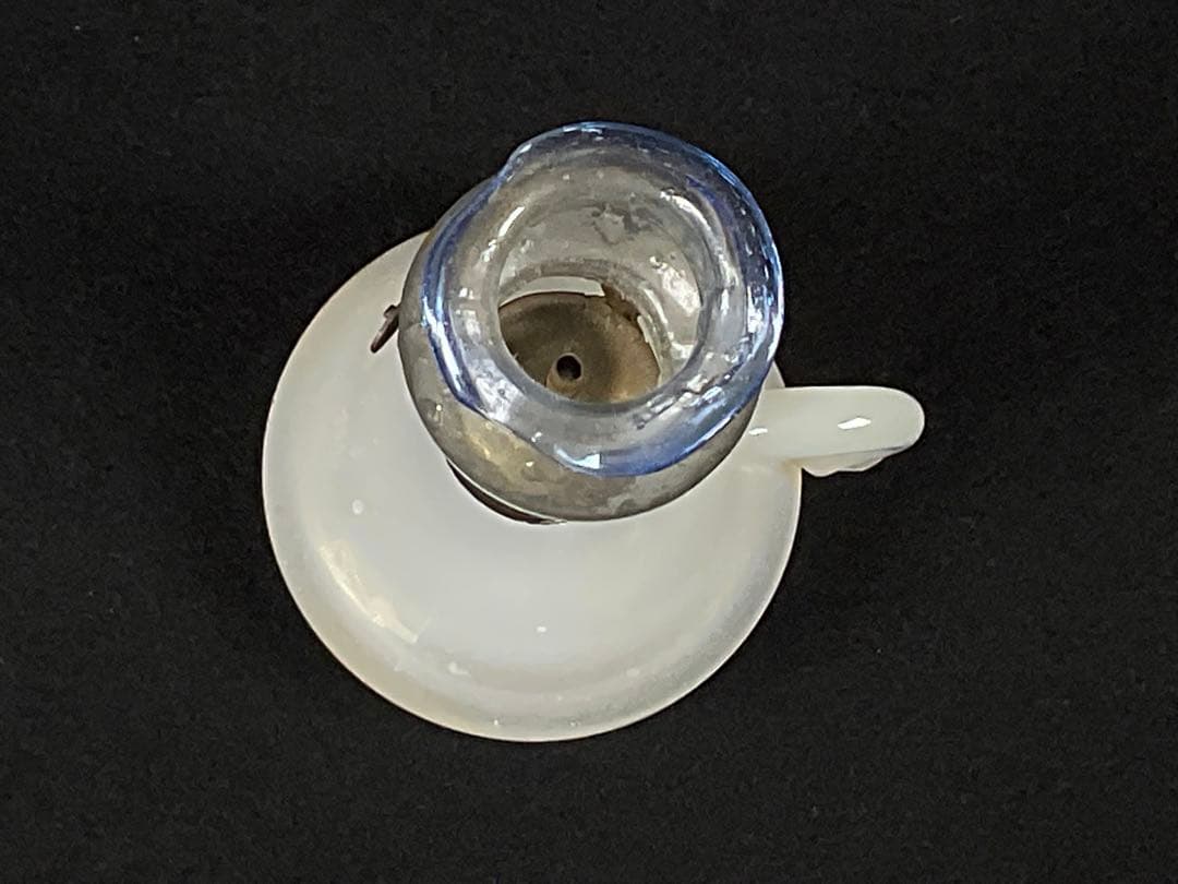 時代 豆ランプ　乳白　青縁フリル　和ガラス　気泡入り　オイルランプ　灯火器