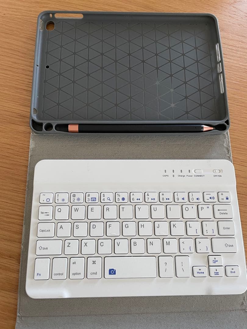 iPad mini4 Wi-Fi+Cellular 16GB SIMフリー