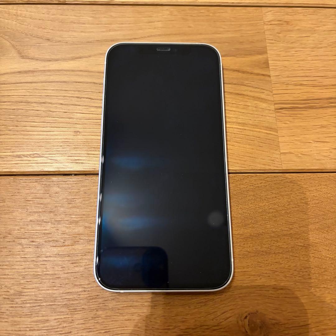 Apple iPhone12 ホワイト 本体